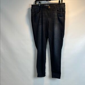 Women's Dark Blue Jeans